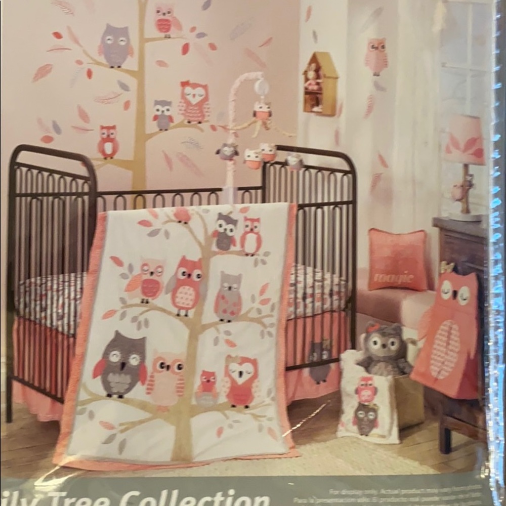Lambs & Ivy Family Tree 4-Piece Crib Bedding Set - Picture 2 of 4